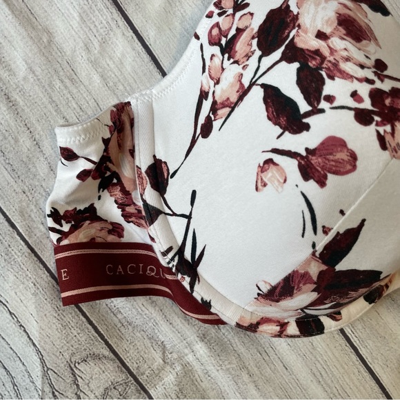 Cacique Lightly Lined T-Shirt Bra - Picture 3 of 8